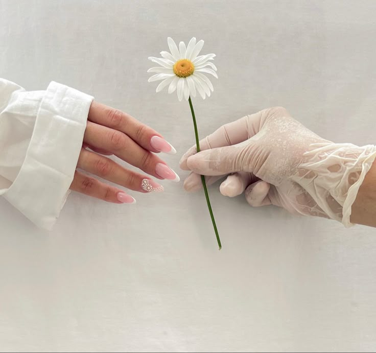 7 Common Nail Diseases